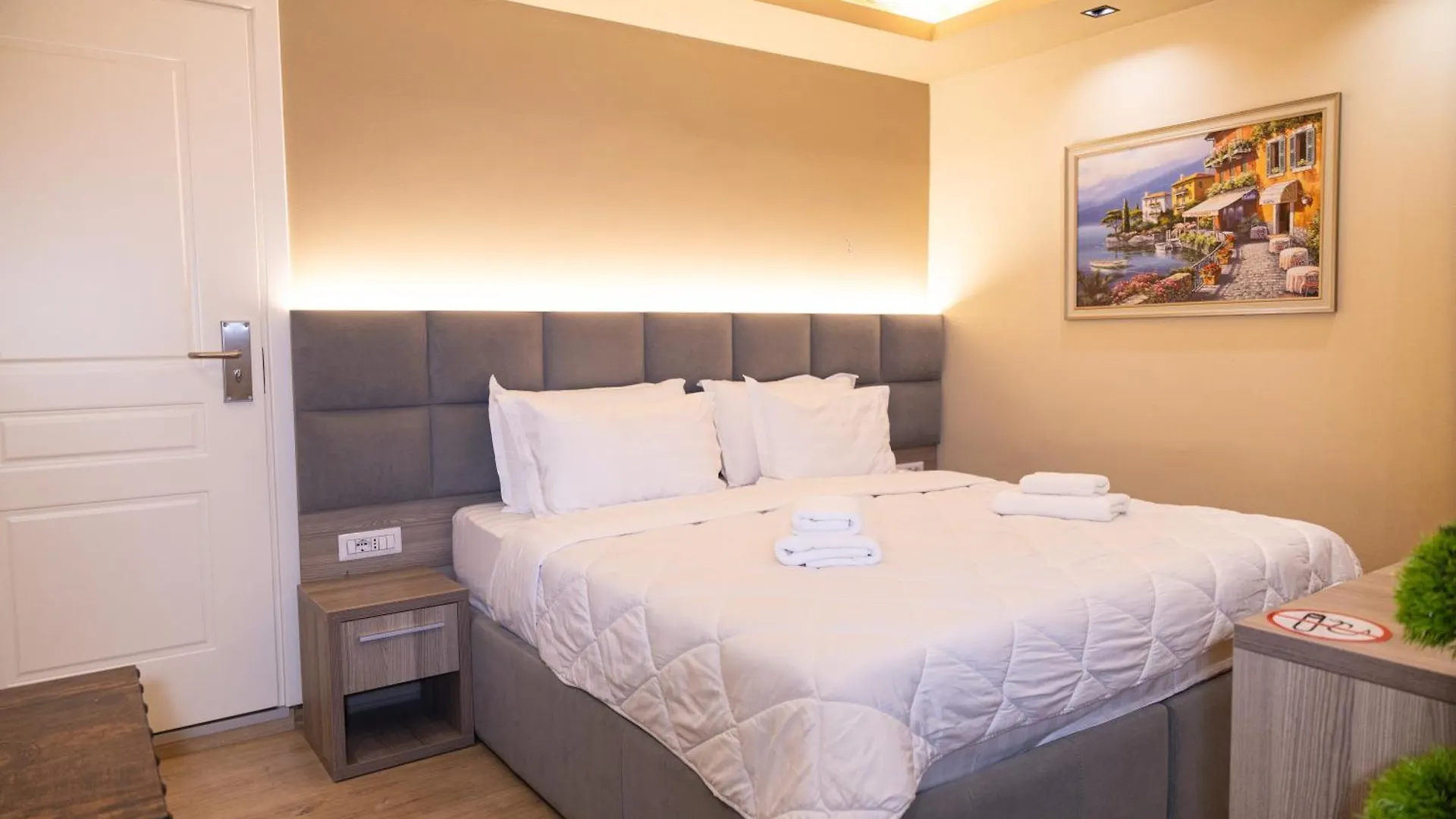 ***  4R Colombo Hotel Tirana Albanië