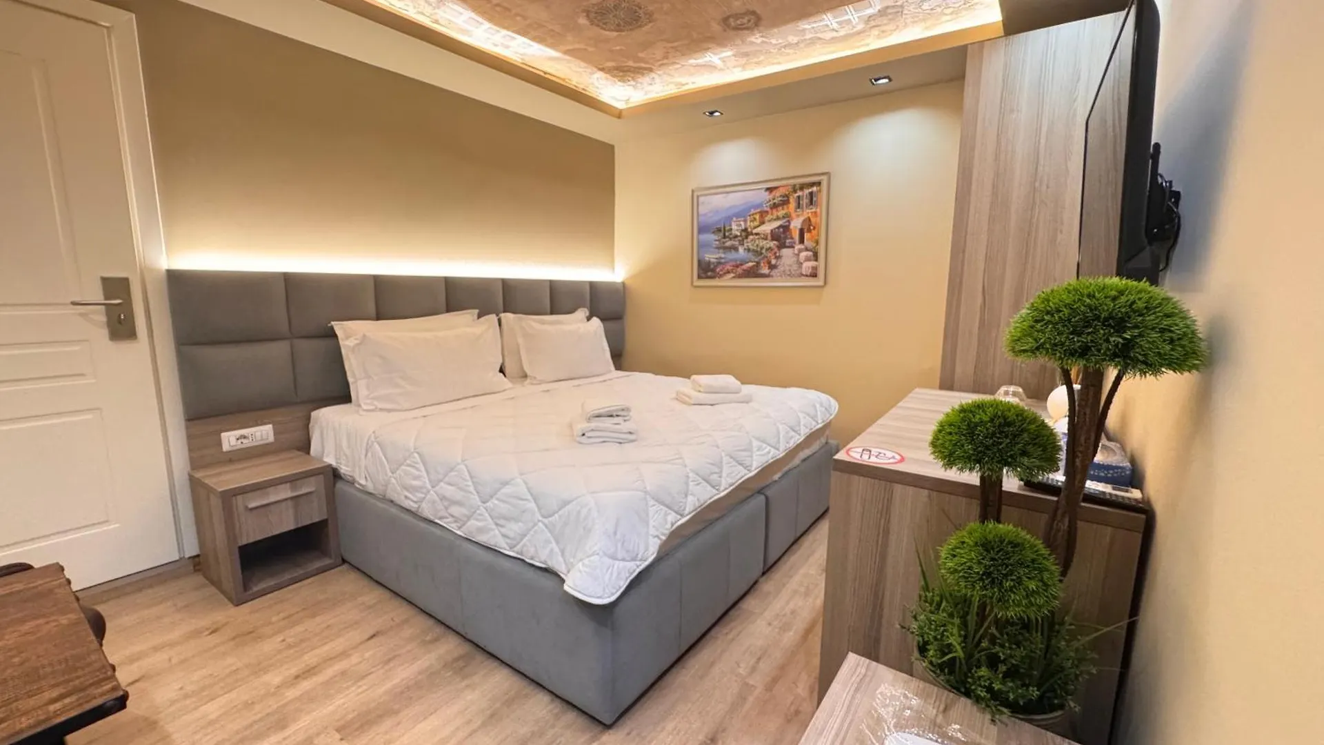 4R Colombo Hotel Tirana Albanie